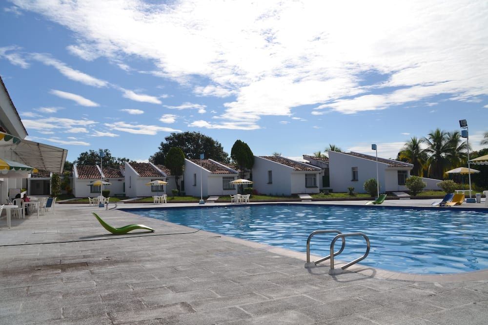 Hotel Albatros - Espinal - Piscina