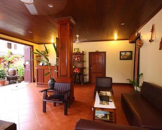 Villa Champa - Luang Prabang - Living room