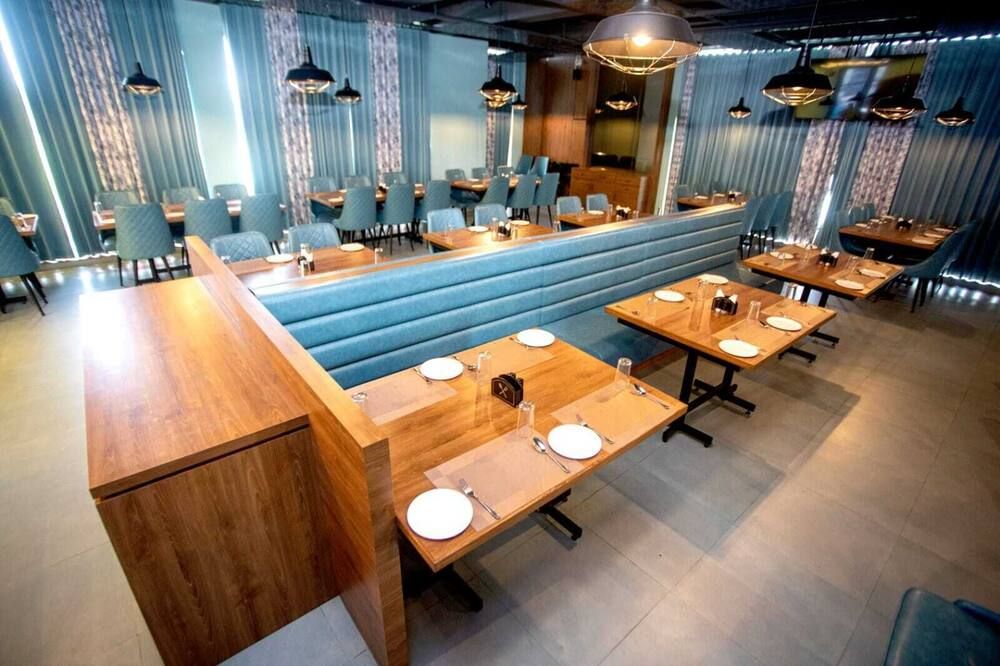 Nulife Resort - Jamnagar - Restaurant