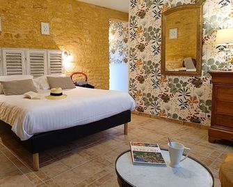 Aux Bories de Marquay - Les Eyzies-de-Tayac-Sireuil - Bedroom