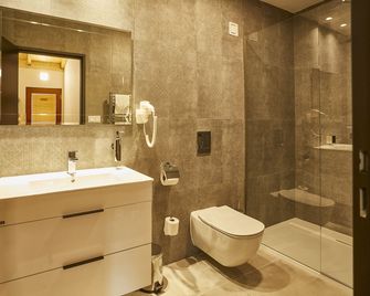 Hotel Ryzlink - Mikulov - Bathroom