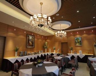 Feitian Meiju Hotel Lanzhou Railway Station Branch - 蘭州（ランシュウ） - レストラン