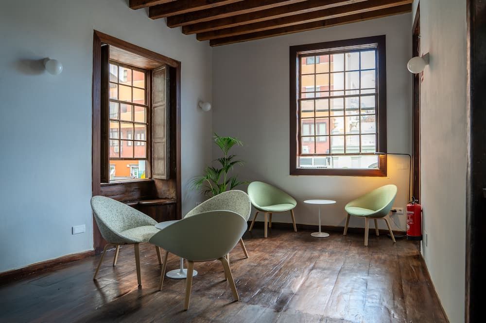 Hostelit, Capsule Hostel - סנטה קרוז דה לא פאלמה - סלון