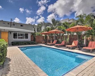 Modern Retreat 3 Miles From Fort Lauderdale Beach! - Fort Lauderdale - Pool
