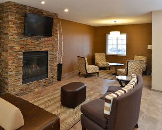 MainStay Suites Fargo - I-94 Medical Center - Fargo - Living room