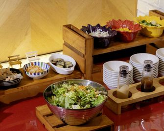 Koko Hotel Nagoya Marunouchi - נאגויה - בופה