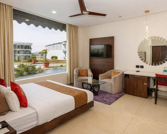 Parim Park Resort & Suites - Udaipur - Bedroom