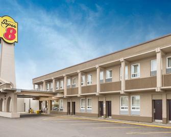 Super 8 by Wyndham Thunder Bay - Thunder Bay - Bygning