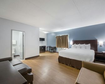 Hometowne Studios By Red Roof San Antonio - Seaworld/Northwest - San Antonio - Bedroom