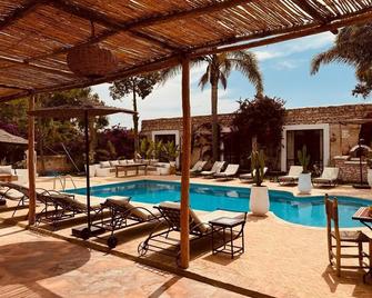 Riad Eucalyptus, Ethnic Hotel - Essaouira