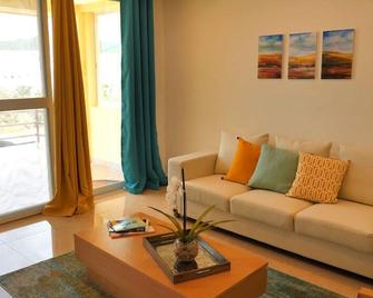 Harbour Island Residences - Jolly Harbour - Olohuone