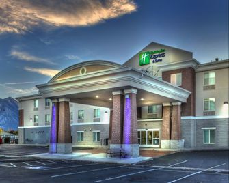 Holiday Inn Express & Suites Minden By IHG - Minden - Edificio