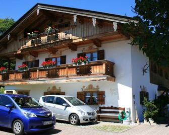 Vacation apartment #4 - Aribohof - Rottach Egern - Gebäude