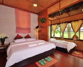 Rai Kidteung Resort - Ban Patirup Thidin - Habitación