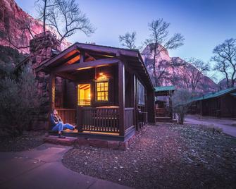Zion Lodge - Inside The Park - ספרינגדייל - מסעדה