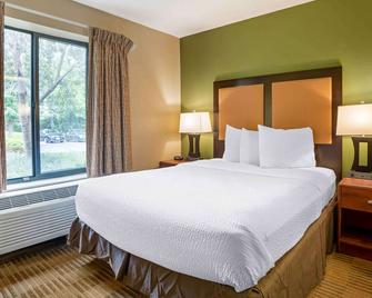 Extended Stay America Select Suites - Columbia - Gateway Drive - Columbia - Bedroom
