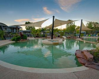 Talo Retreat - Moama - Pool