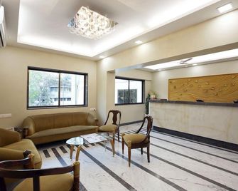 Hotel Bombay International - Mumbai - Lobby