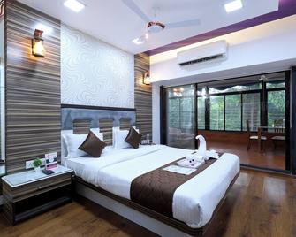 3-Bedroom Villa – Relax With Garden, Gym & Bbq - Mumbai - Quarto