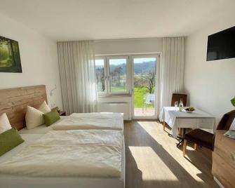 Römercastell Wirtshaus & Hotel - Kipfenberg - Bedroom