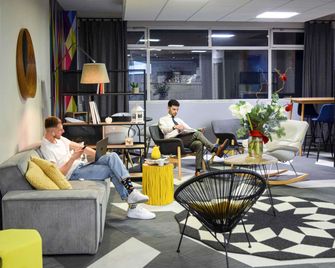 ibis Styles Crolles Grenoble A41 - Crolles - Edificio