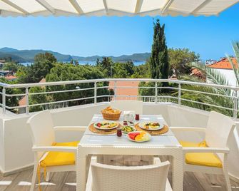 Himm Hotel - Kaş - Balcón
