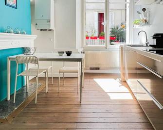 Serena rue Carnot - Annecy - Cocina