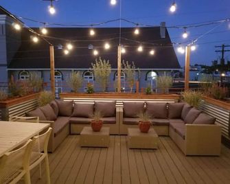 Downtown Townhouse/Loft in RiNo/Curtis Park - דנבר - טרקלין