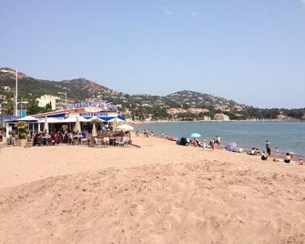 Gulf of St Tropez T2 apartment with pool - Sainte-Maxime - Plage