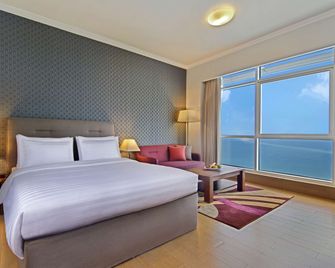 The Curve Hotel - Doha - Habitación