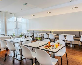 B&b Hotel MÜnchen-Schwabing - Munich - Restaurant
