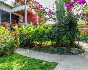 Iluminar Beachfront Suite - Samara (Costa Rica) - Utomhus