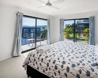 Moreton Mansion Tangalooma Island - Stunning Views of the whole bay! - Tangalooma - Habitación
