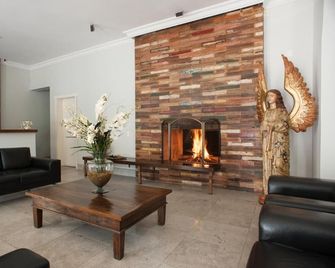 Pousada Mãe D'Água - Tiradentes - Wohnzimmer