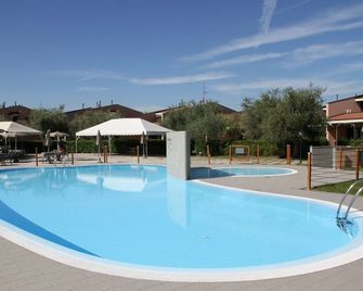Villaggio Barbara - Moniga del Garda - Pool