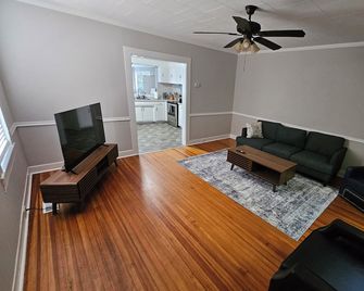 Cozy 3bedroom near Caesars Virginia - Danville