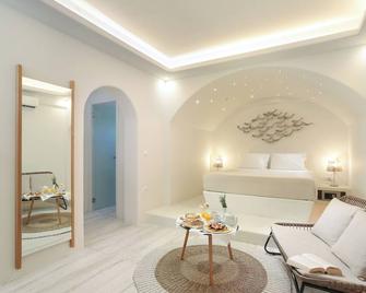 Finikas Hotel - Pirgaki
