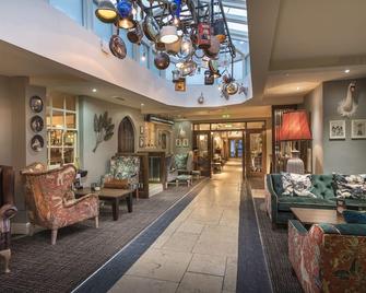 ذا سوان هوتل، ستافورد، ستافوردشير - ستافورد - ردهة