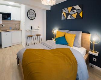 Studio Cosy - Parking - Wifi - Buanderie - Jardin - Brest - Chambre