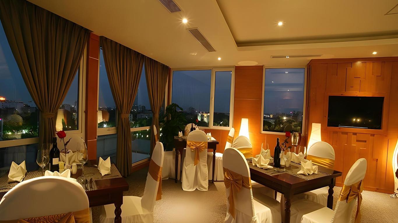 The Palmy Hotel & Spa