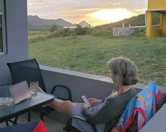 Home away from home vibes - Saint John's - Balkon