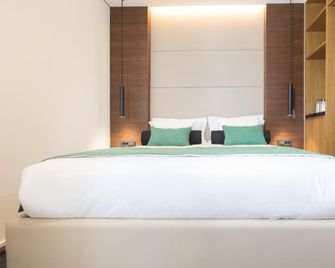 Dominic Smart & Luxury Suites - Parliament - Belgrad - Schlafzimmer