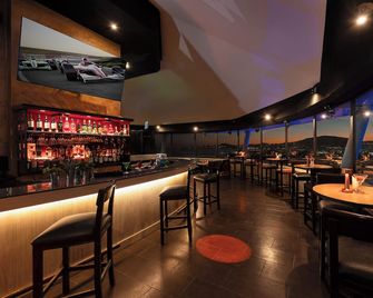 Gr Solaris Lighthouse Los Cabos - 卡波聖盧卡 - 酒吧