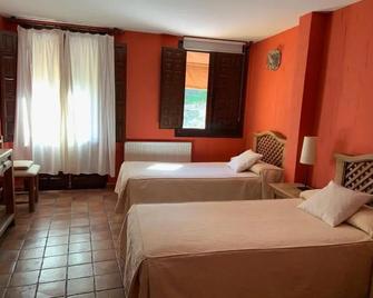 Hostal Posada Huecar - Cuenca - Phòng ngủ