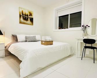 Blissful Stay in Surrey - Surrey - Bedroom