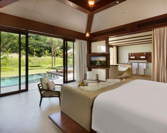 Fusion Resort Cam Ranh - Nha Trang - Bedroom