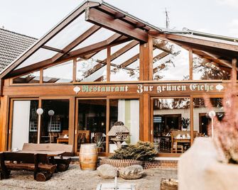 Akzent Hotel Zur Grünen Eiche - Bispingen - Edificio