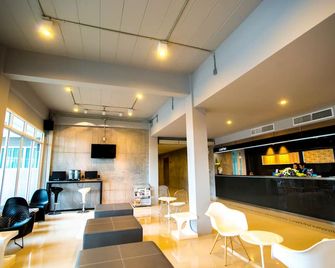 Bun Hotel - סוראט תאני - לובי