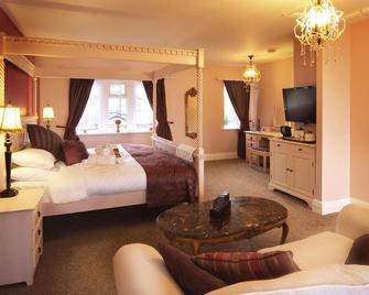 Ashmount House - Keighley - Bedroom