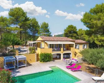 B&b Villa Oriel Naturiste Figanieres - Figanières - Pool